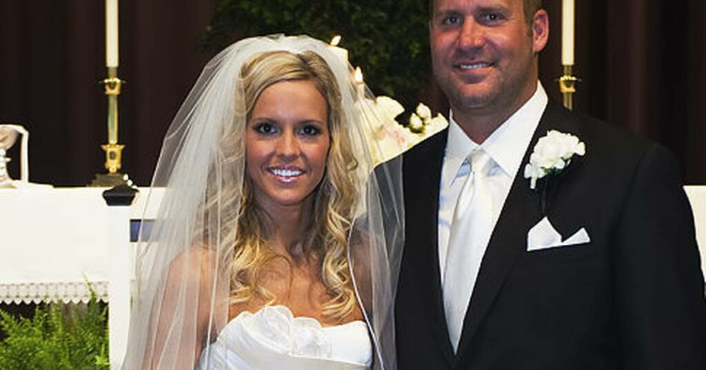 #Unseen Photos of Ashley Harlan-Ben Roethlisberger Wife AfterSportz