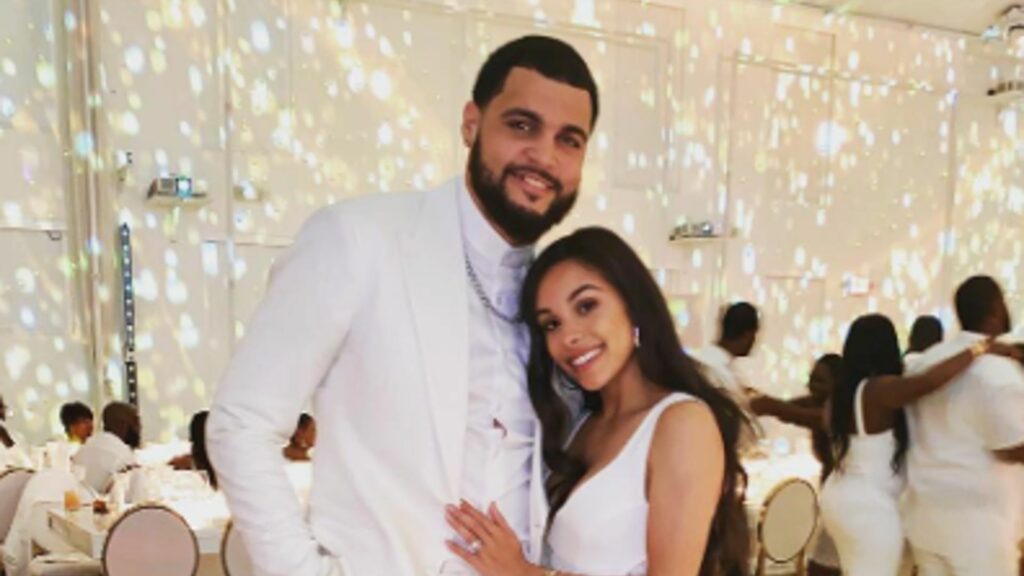 #unseen photos of Ashli Dotson, Mike Evans Wife - AfterSportz